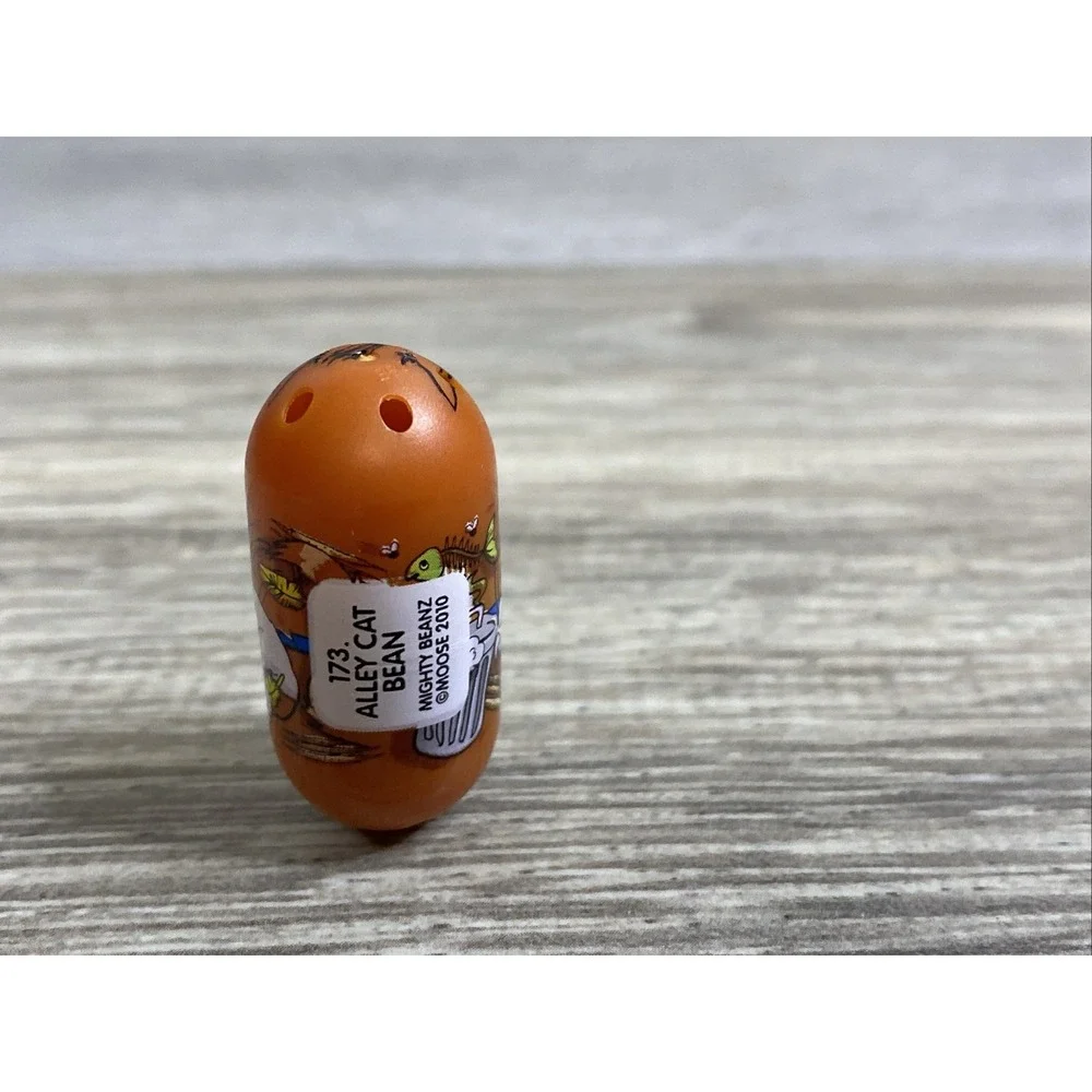 Vintage Toy 173 Alley Cat Mighty Beanz By Moose 2010.